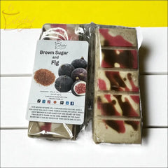 Selected Scent brown sugar fig scented home fragrance wax melts with rich caramel and fig design