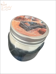 Man Cave 8 Oz Candle All Around Great Musky Scent