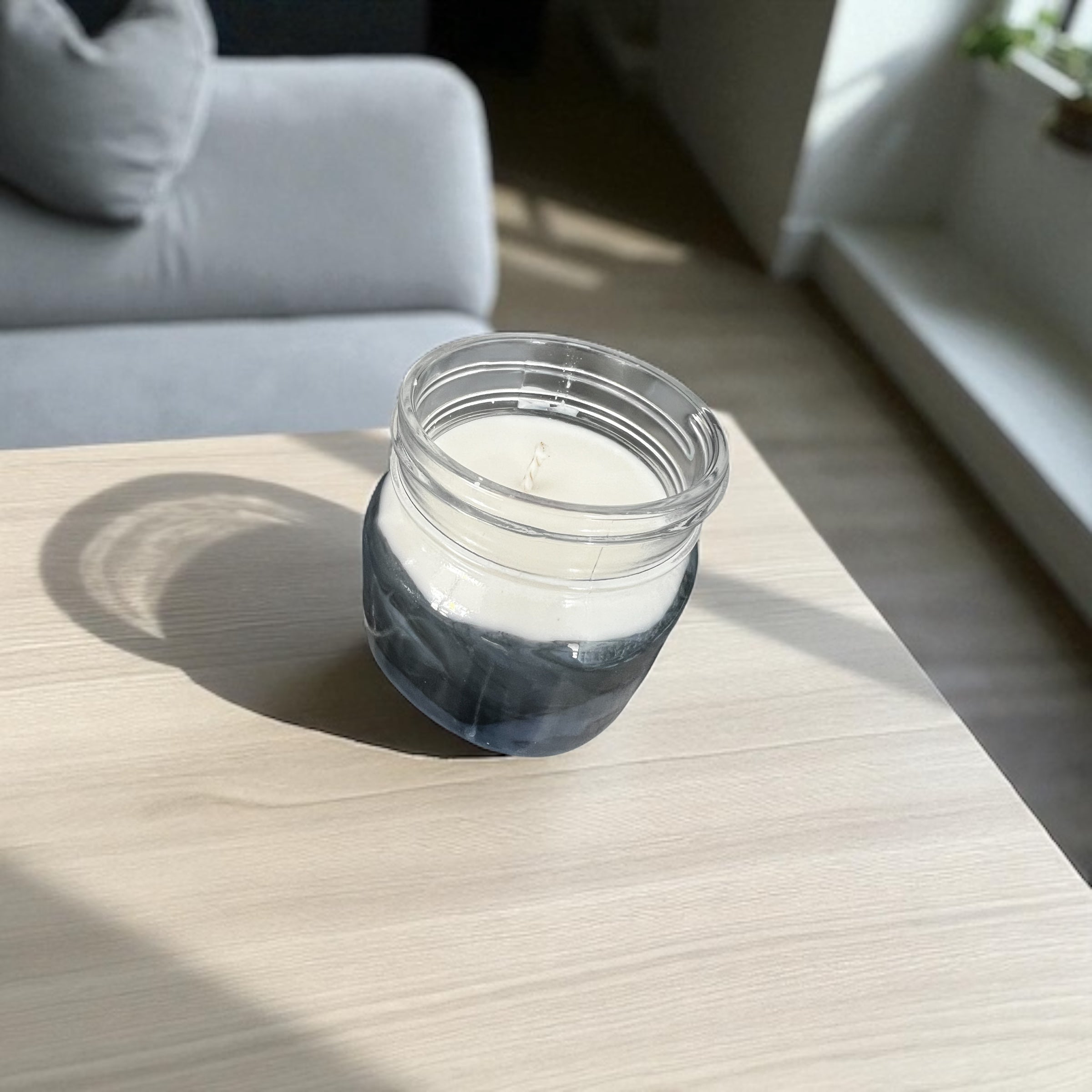 Man Cave 8 Oz Candle All Around Great Musky Scent