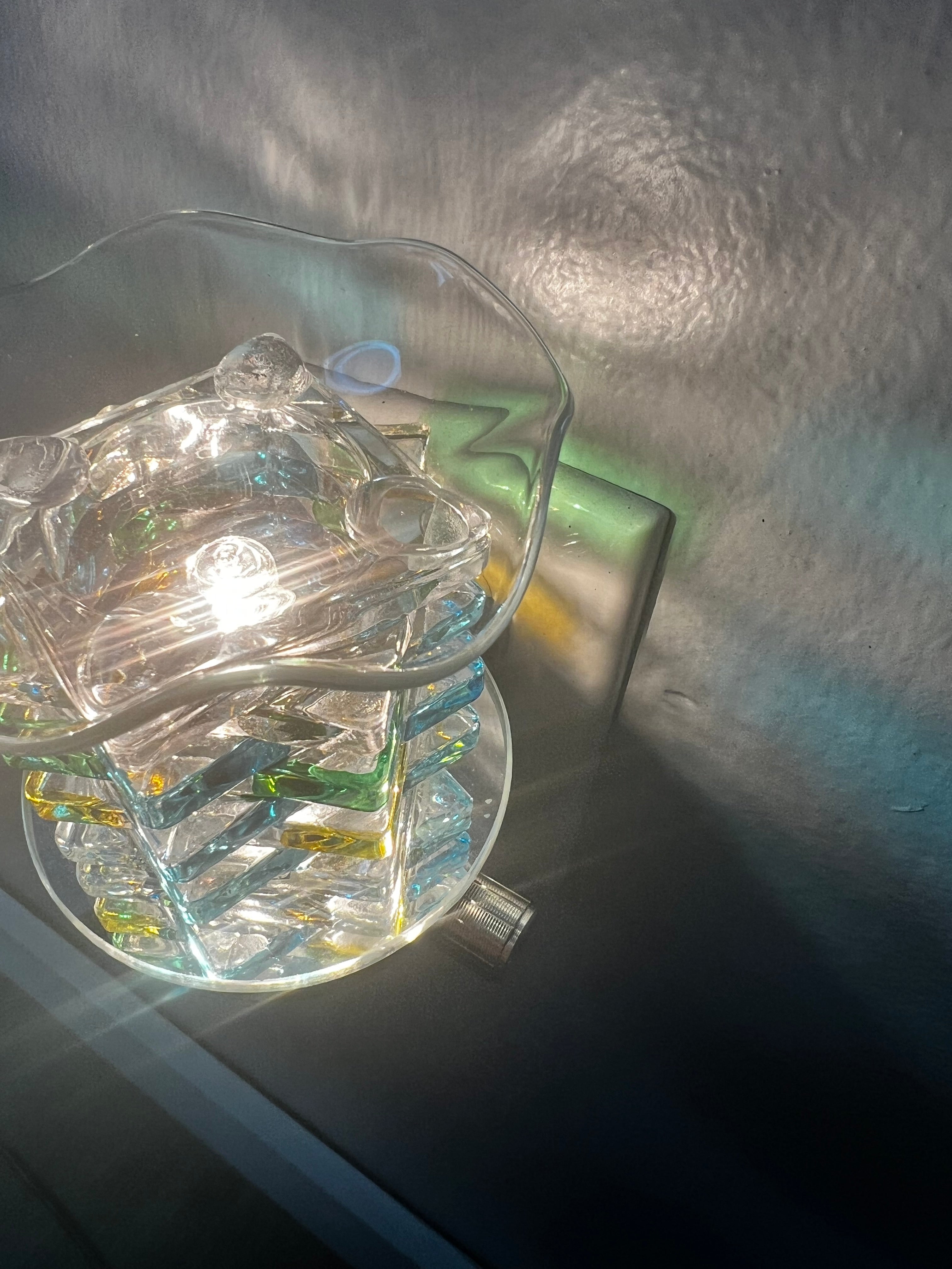 Multi Color Glass Circular Modern Plug In Warmer For Wax Melts