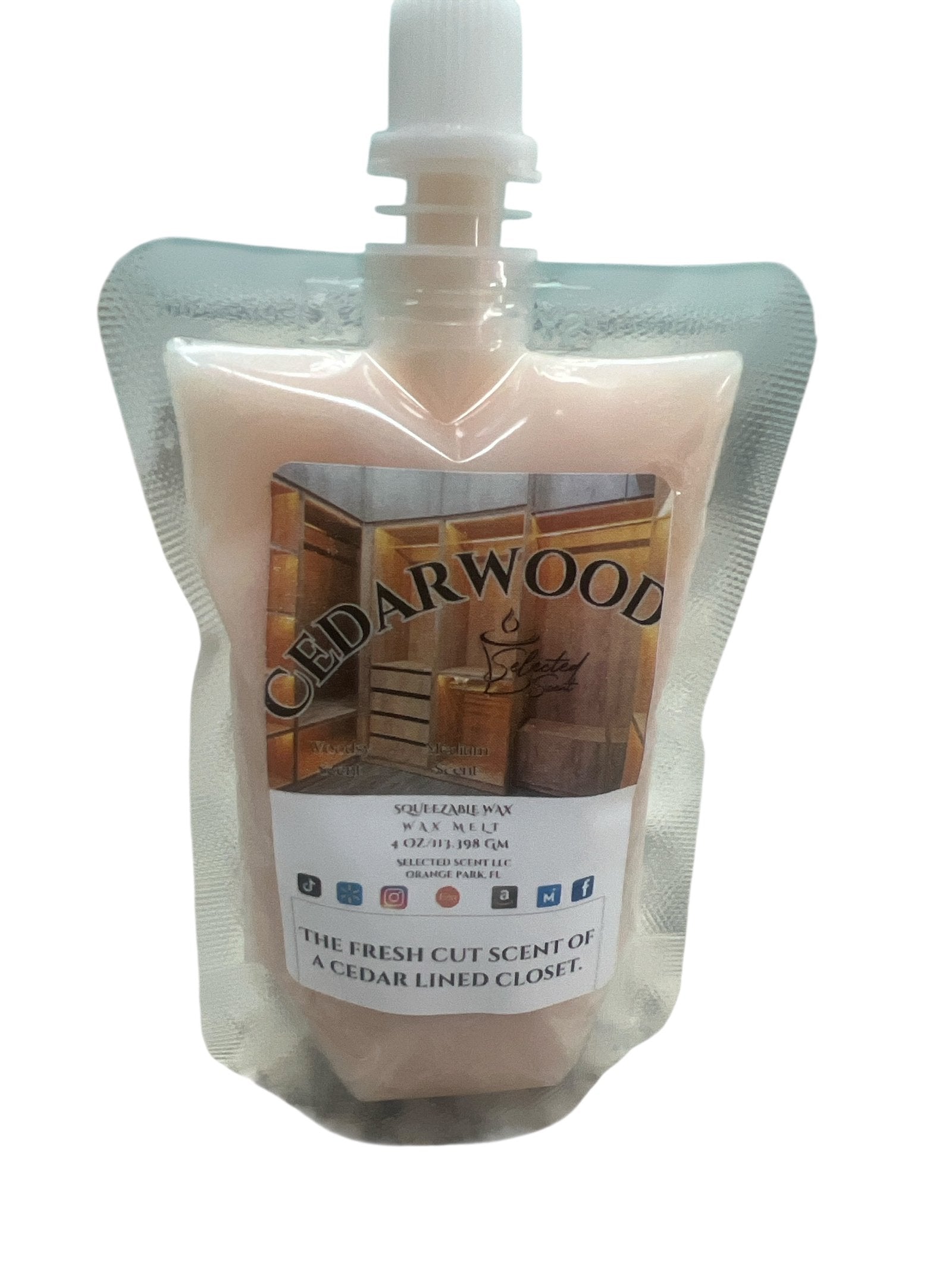 Selected Scent long lasting natural wax melts refill pouch with cedarwood fragrance