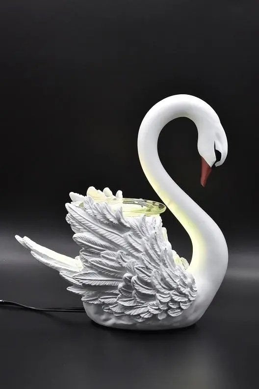 Selected Scent electric decorative warmer shaped like a white swan with detailed feathers and a glass dish