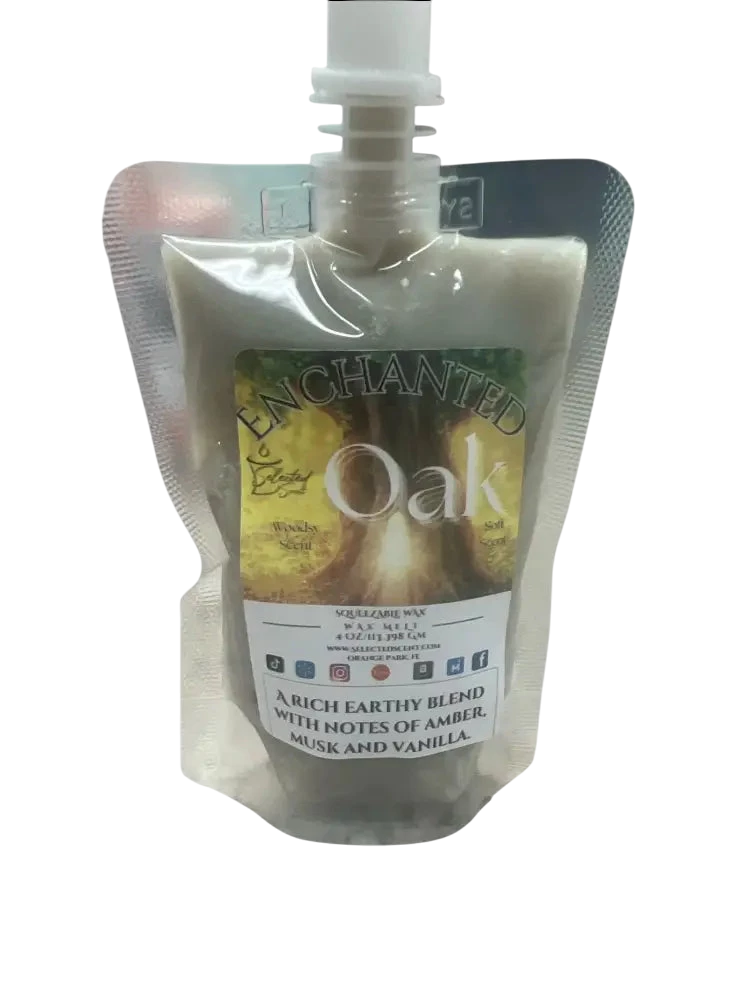Selected Scent Enchanted Oak squeezable wax melt with earthy amber musk and vanilla notes