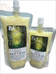 Selected Scent squeezable pomegranate bamboo wax melt in two sizes with medium woody scent