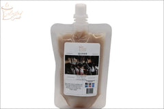 Selected Scent all natural wax melts refill pouch in leather scent for home fragrance