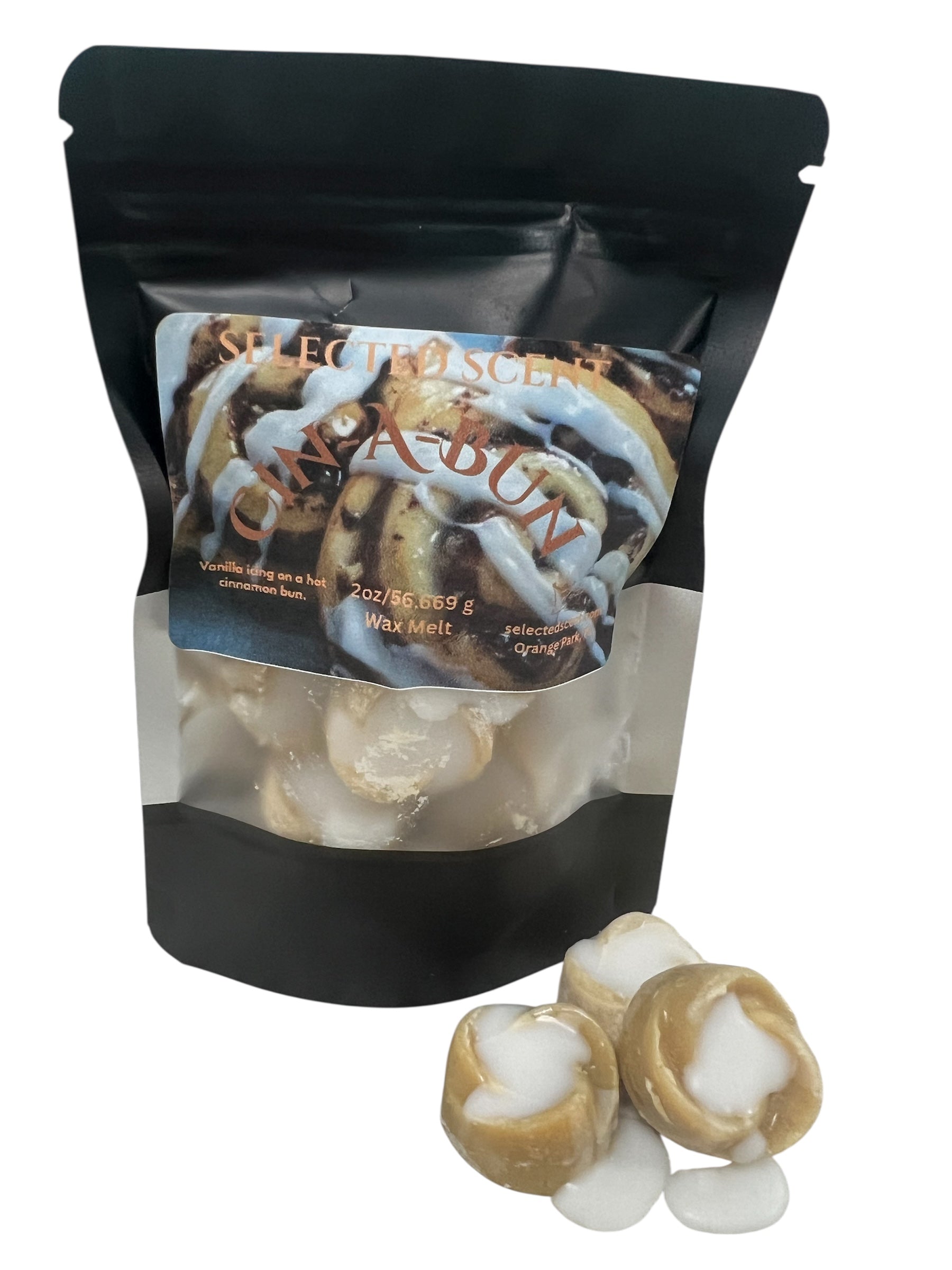 Selected Scent long lasting bakery scented wax melt in cinnamon roll shape with resealable black pouch