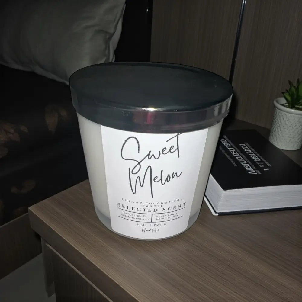 Sweet melon 8 oz candle