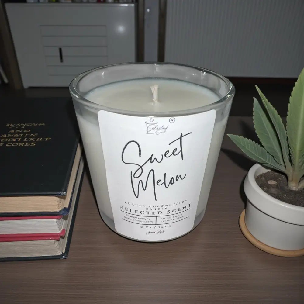 Sweet melon 8 oz candle