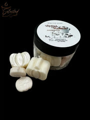 Selected Scent jar of pearlescent white pumpkin and heart shaped vanilla pumpkin marshmallow wax melts